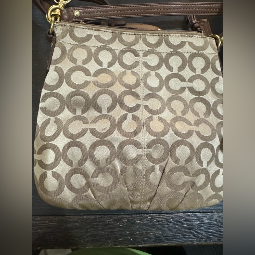 Coach Preloved bag - Picture 6 of 9
